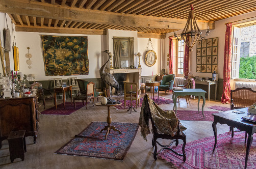 Salon